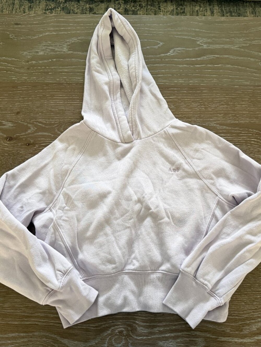 Girls Abercrombie Kids light purple A&F Essentials cropped hoodie size 9/10